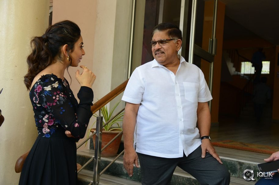 Sarrainodu-Movie-Release-Press-Meet